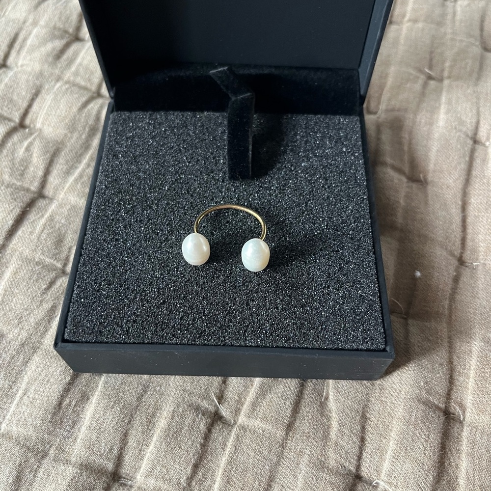 Pearl Ring with Gold